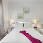 Flower بيت ضيافة 4*