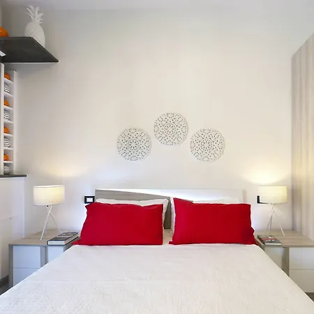 Flower Guest house 2*